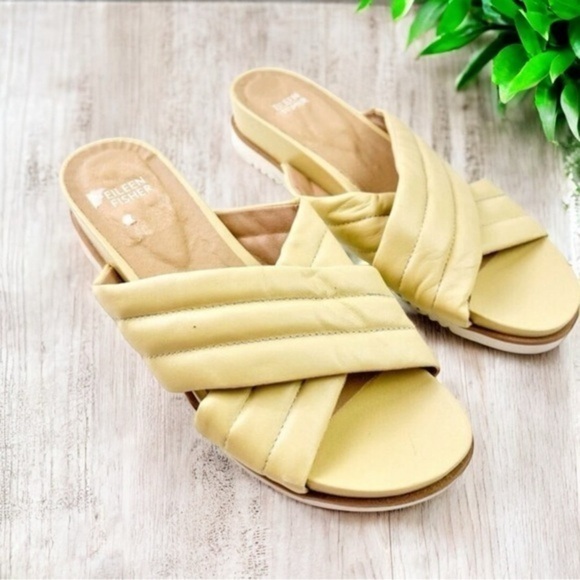 Eileen Fisher Kye Nappa Leather Sandals Womens Puffy Slide Butter Leather Size 9 - Picture 1 of 13